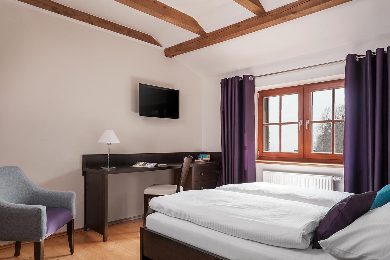 Aneta Hotel & Restaurant Vitkovice Luaran gambar